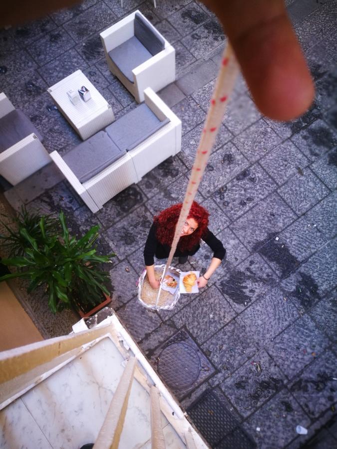 那不勒斯Domus Vinaria住宿加早餐旅馆 外观 照片