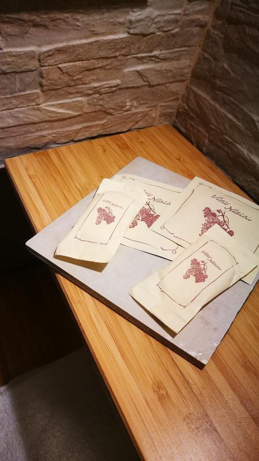 那不勒斯Domus Vinaria住宿加早餐旅馆 外观 照片